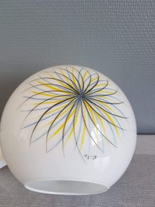 suspension boule peinte à la main signée