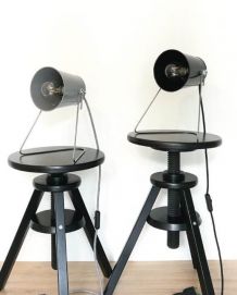 Lampe de bureau articulée en métal