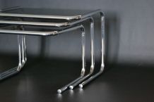 Tables gigognes structure chromée et plateaux verre fumé 197
