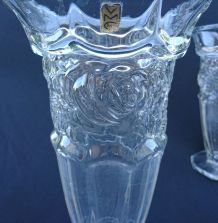 Trois vases Art Deco en verre moulé - VMC Reims