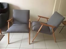 Paire de fauteuils scandinaves