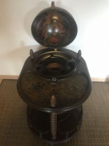 Desserte bar mappemonde 