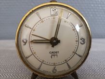 petit réveil ancien marque Cadet Japy