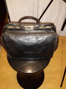valise docteur vintage