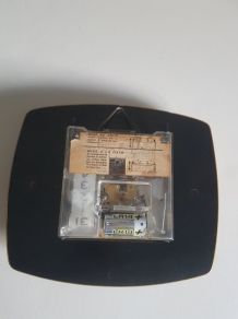 pendule à aiguilles électrique Jaz vintage formica marron