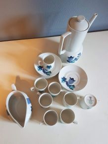 service à café en porcelaine vintage bleuet blanc 18 pièces 