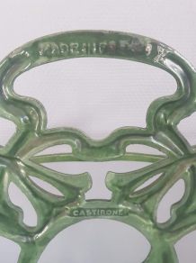 ancien porte parapluie Castirone en fonte émaillée verte 