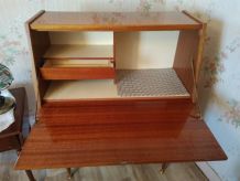 secretaire avec 3 tiroirs  vintage  1970