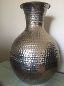 Vase métal design BOLTZE - Déco - couleur argent