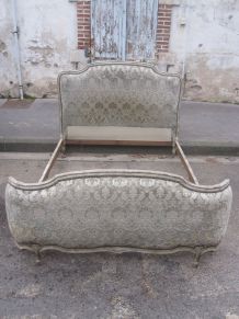 Lit corbeille patiné style Louis XV