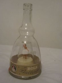 bouteille danseuse boite a musique