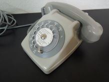 Téléphone à cadran
