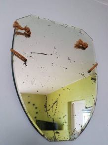 ancien miroir au mercure biseauté art déco avec cordelette