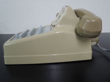 Téléphone standard à cadran