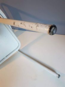 chaise vintage tout métal blanche dans son jus