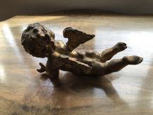 Angelot en bois doré 