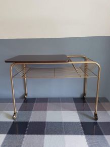 desserte range-vinyles  formica et structure métal doré