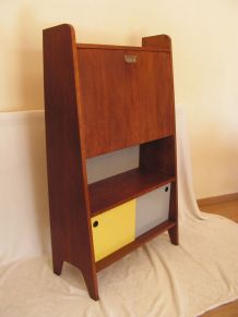 Secrétaire aileron vintage