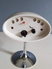 réveil pied tulipe Rythm  made in Japan métal chromé