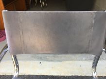 Paire de fauteuils B34