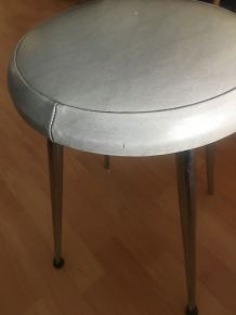 Très beau tabouret vintage 