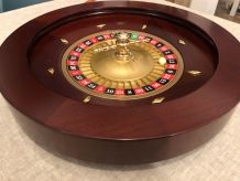 Roulette en acajou et son tapis