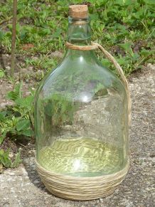 dame jeanne en verre