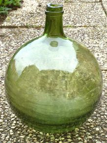 dame jeanne en verre , vintage