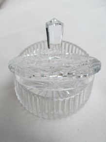 bonbonnière cristal marque TCHÉCOSLOVAQUIE