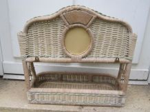 Étagère rotin vintage