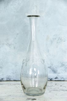 Carafe ancienne col ciselé