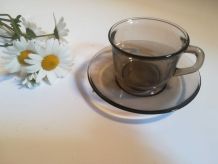 Tasse et soucoue 'fumée noire'