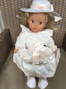 Poupée Yeno vintage