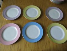 Ensemble de 6 assiettes plates  de couleur