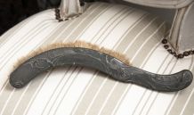 Ramasse miettes ancien manche bois ciselé