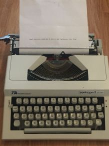Machine a écrire contessa 2 de luxe