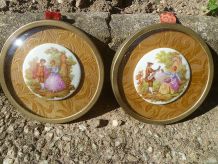 cadres avec medaillon en porcelaine de Limoges