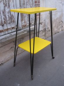 grande desserte roulette pied Eiffel