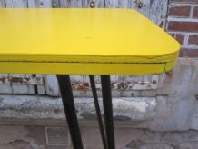 grande desserte roulette pied Eiffel