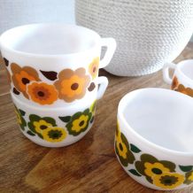 4 tasses à café arcopal, collection lotus 