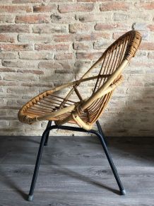 Fauteuil coquille en rotin vintage