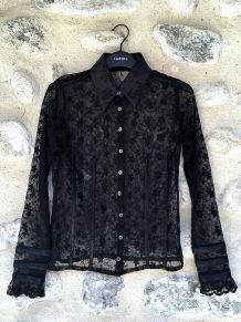 Chemise noire vintage dentelle fleurs transparent ajourée