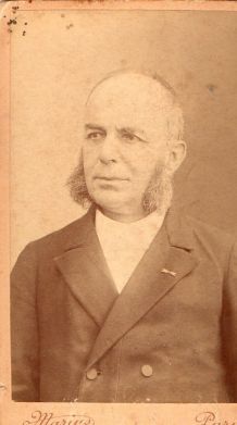 photo ancienne homme aux rouflaquettes vers 1900