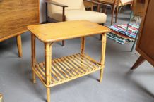 Porte revues rotin vintage 