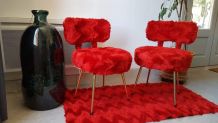 chaises moumoute rouge vintage année 72 en très bon état