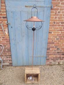 Lampadaire modèle unique