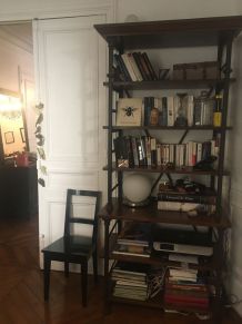 Bibliothèque étagères