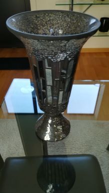 Vase de couleur gris/noir effet miroir