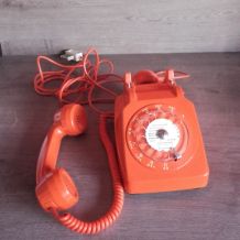 Téléphone vintage année 75  