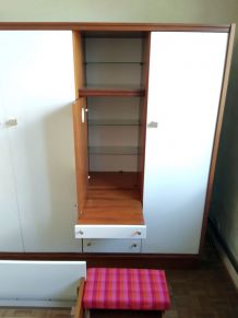 Armoire vintage années 70 